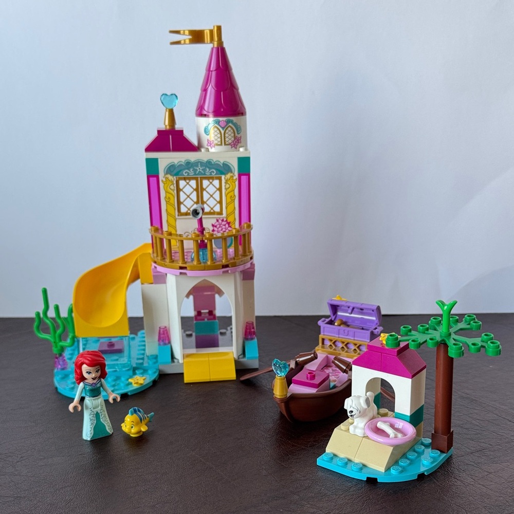 LEGO Disney 41160 Ariel Seaside Castle
